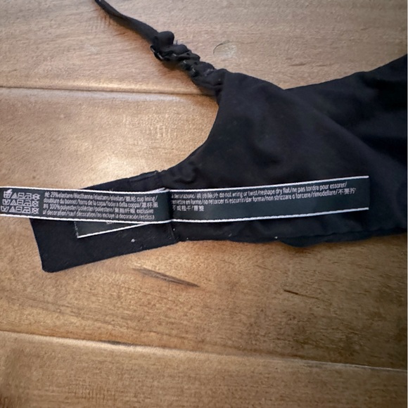 Set of 2 Victoria’s Secret Wireless Body by Victoria’s Secret Bra Black Size 36D - Picture 6 of 9